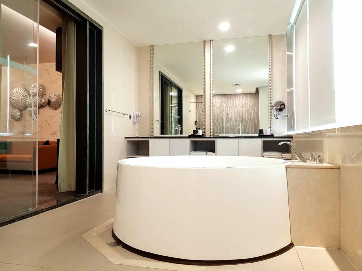 Hotel Geight Đài Bắc Ngoại thất bức ảnh